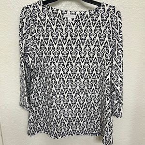Black and white patterned blouse